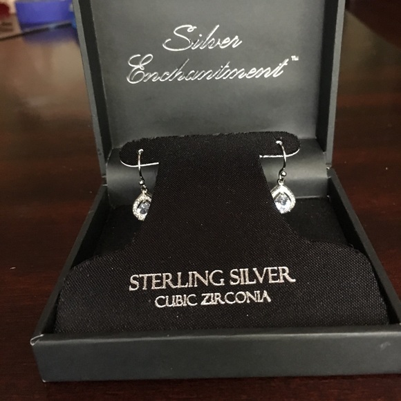 Sterling Silver Teardrop Earrings - Picture 1 of 4